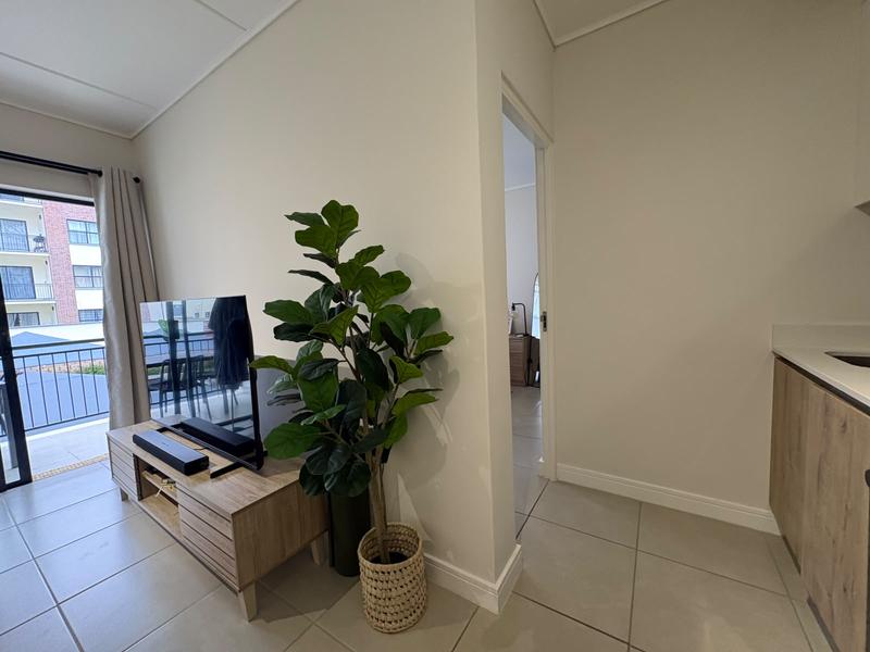 To Let 1 Bedroom Property for Rent in Richwood Western Cape